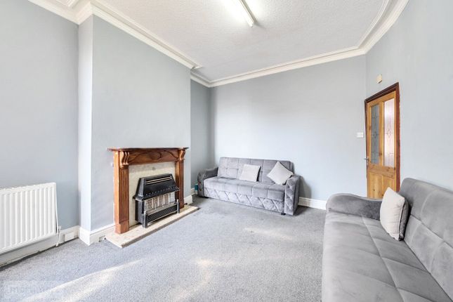 Irving Place, Blackburn, Lancashire, BB2 3 bed terraced house for sale