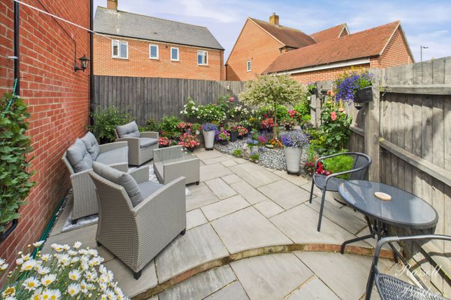 2 bedroom coach house for sale