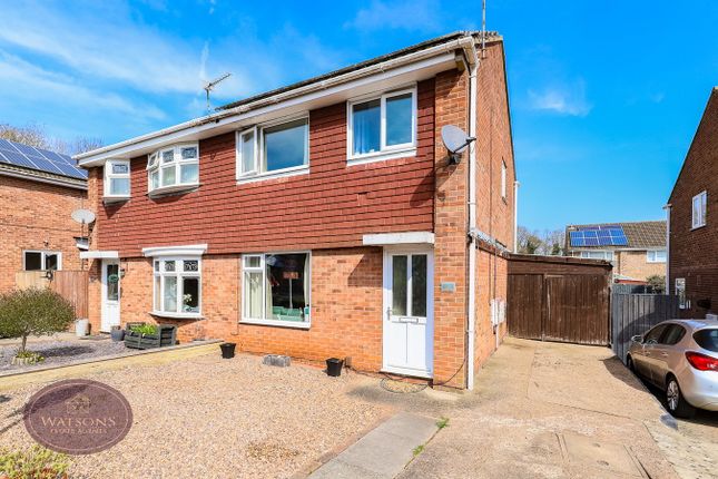Craster Drive, Nottingham, NG6 3 bed semi