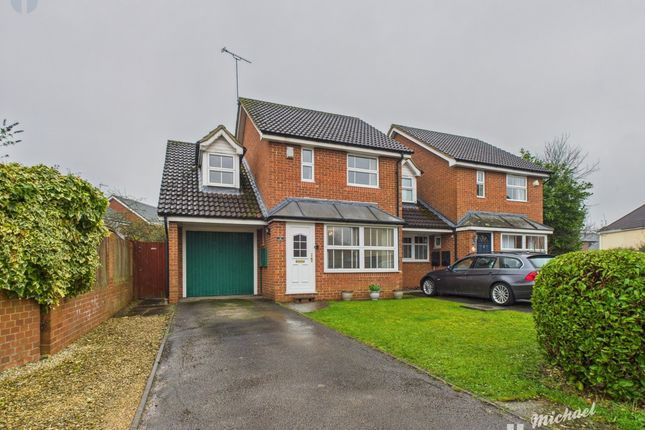 3 bedroom link detached house for sale