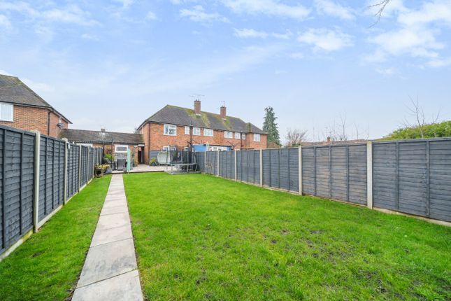Georgelands, Ripley, Woking, Surrey... 2 bed maisonette for sale