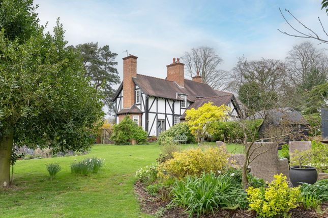 2 bed semi-detached house