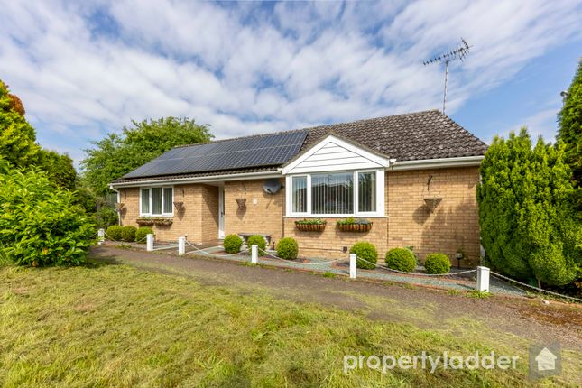 2 bed detached bungalow