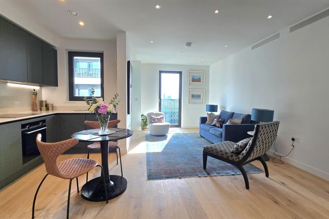 Sutherland Apartments, Ebury SW1, London 2 bed flat for sale