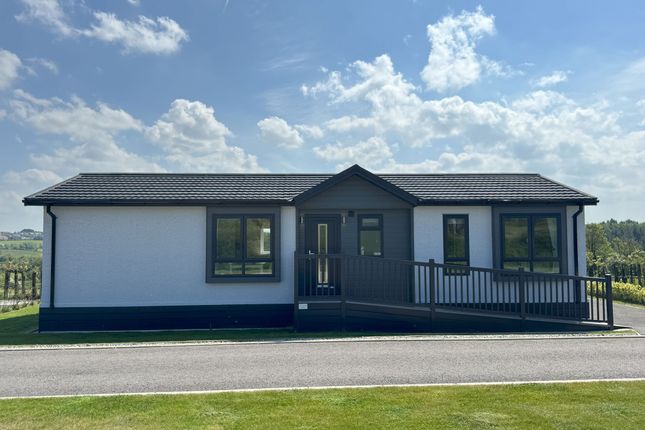 Fistral Retreat Park, Newquay TR8 2 bed park home for sale