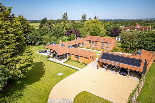 East Hanningfield Road, Chelmsford CM2 6 bed detached house for sale