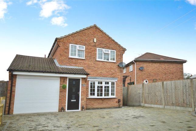 3 bed detached house