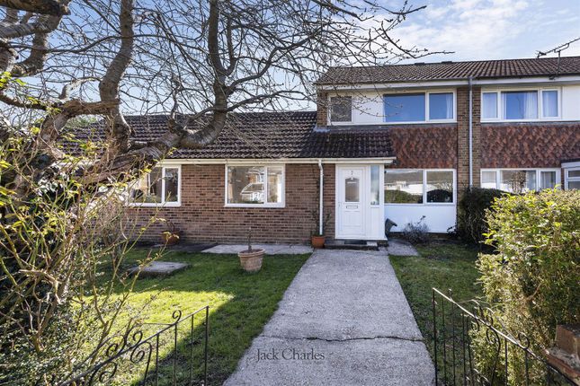 5 bedroom end of terrace house for sale