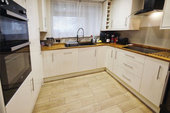 Elizabeth House, Albany Road... 2 bed apartment for sale