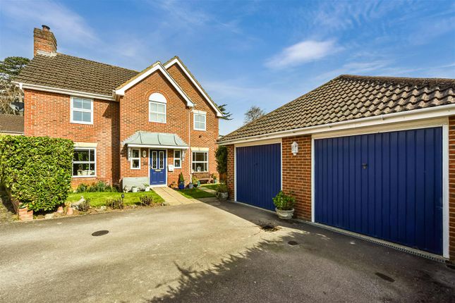 Denning Mead, Andover 4 bed detached house for sale