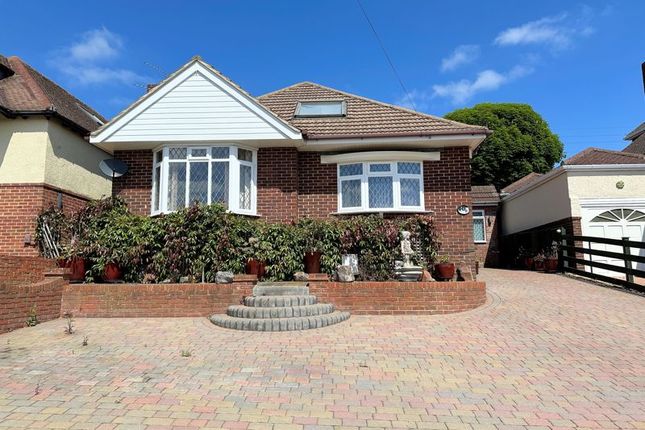 Pentland Rise, Fareham PO16 2 bed detached bungalow for sale
