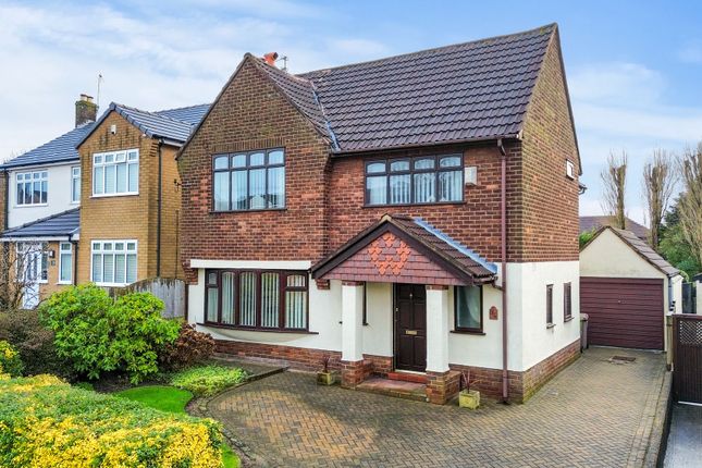 4 bed detached house