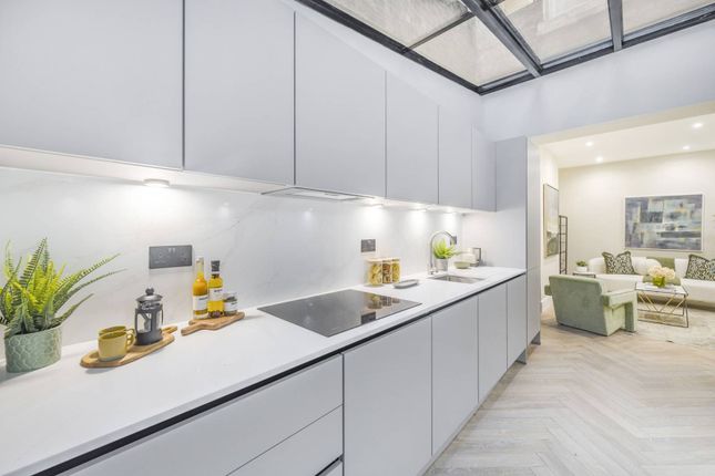 Alderney Street, Pimlico, London, SW1V 2 bed flat for sale