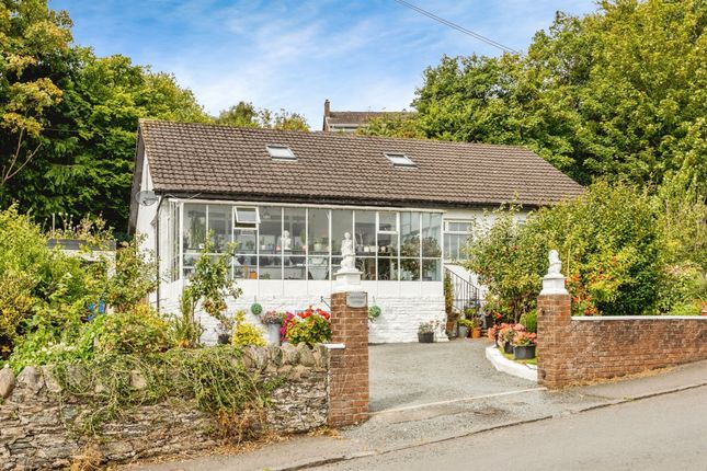 4 bedroom detached bungalow for sale