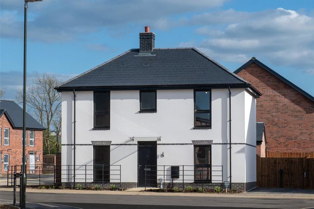 3 bed detached house