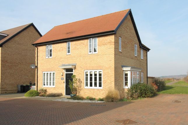 Soundy Paddock, Biggleswade SG18 4 bed detached house for sale