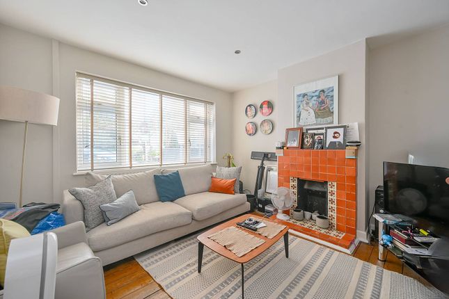 3 bed semi-detached house