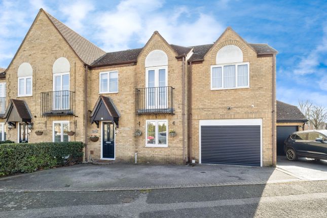 4 bedroom end of terrace house for sale