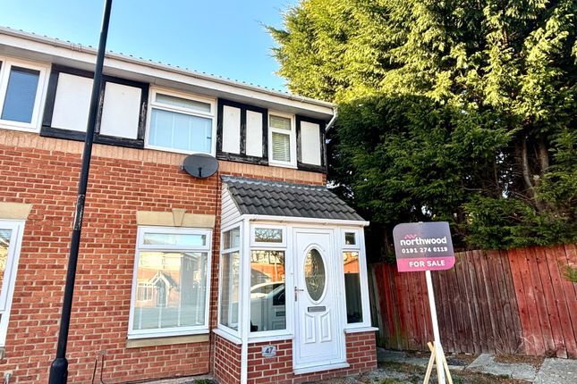 Redewood Close, Slatyford, Newcastle... 2 bed semi