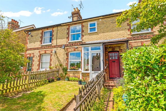 Salisbury Road, Godstone, Surrey, RH9 3 bed terraced house for sale