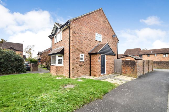 Celandine Court, Hampshire GU46 3 bed end of terrace house for sale