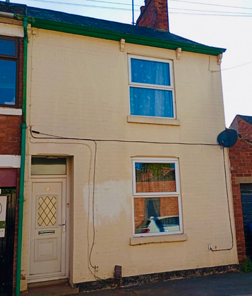 2 bedroom end of terrace house for sale