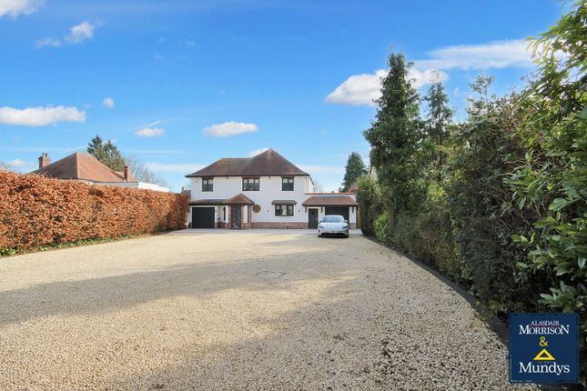 6 bedroom detached house for sale