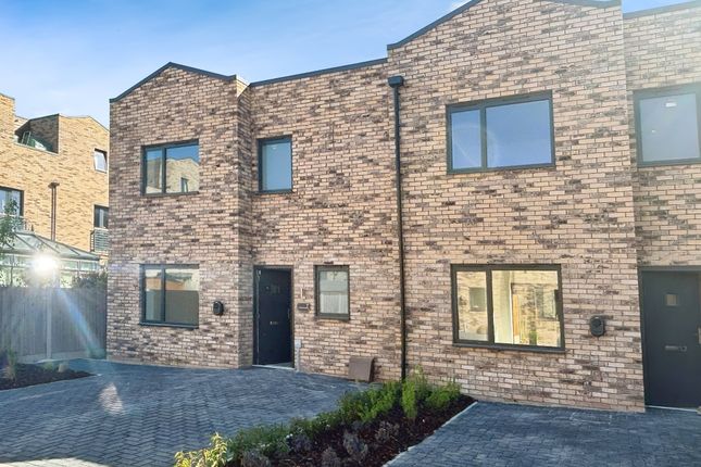 4 bedroom town house for sale
