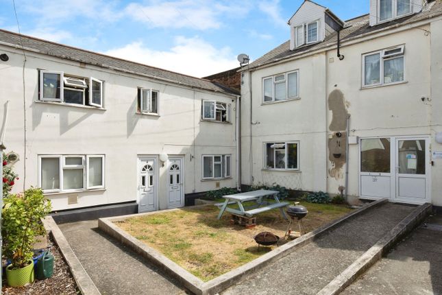 1 bed flat