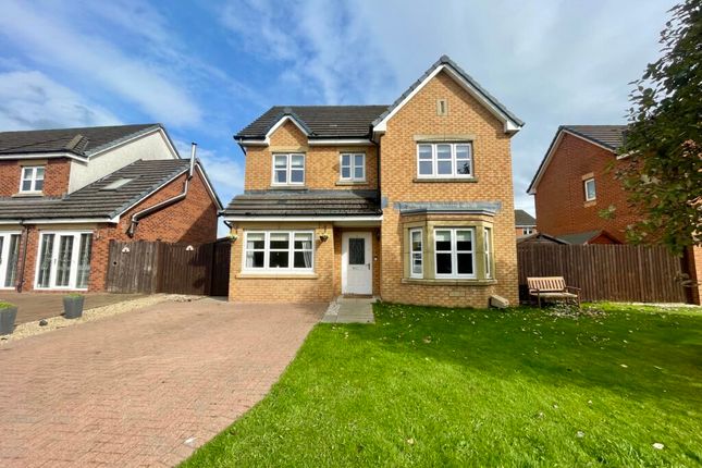 5 bed detached house