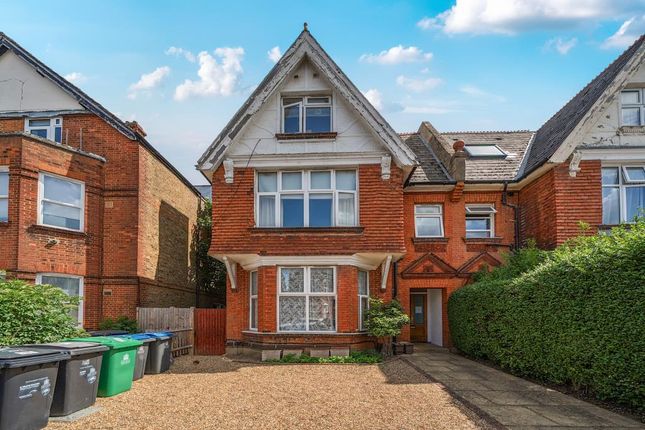 Studio flat for sale
