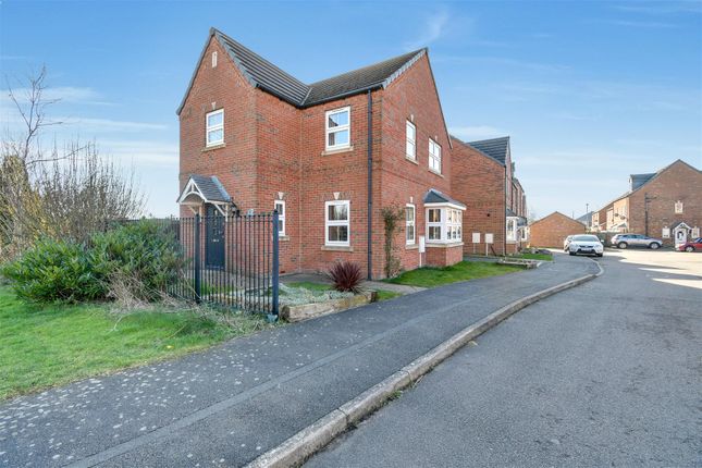 6 bed detached house