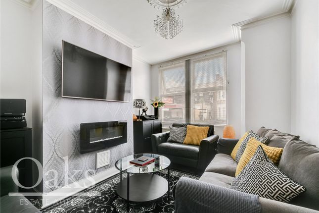 2 bedroom maisonette for sale