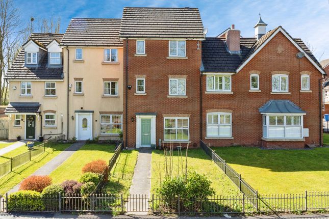 3 bed town house