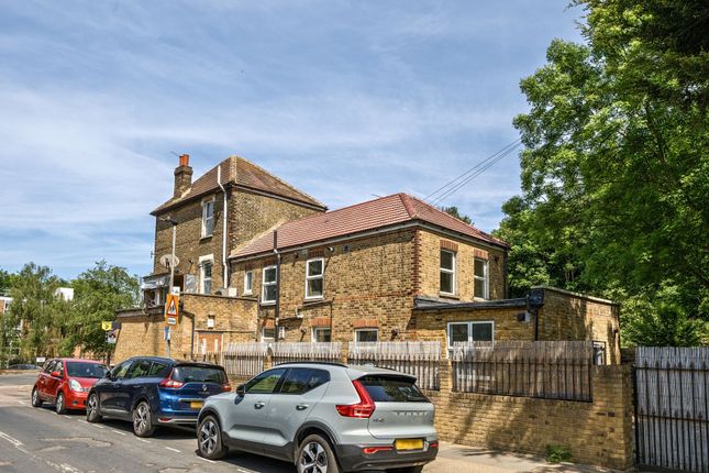 Pound Park Road, London 2 bed duplex for sale