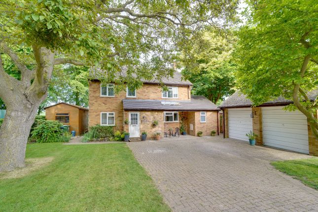Spinney Field, Ellington, Huntingdon... 5 bed detached house for sale
