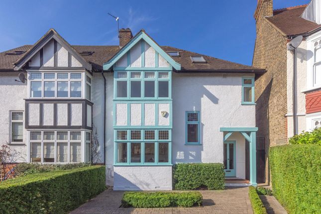 5 bedroom semi-detached house for sale