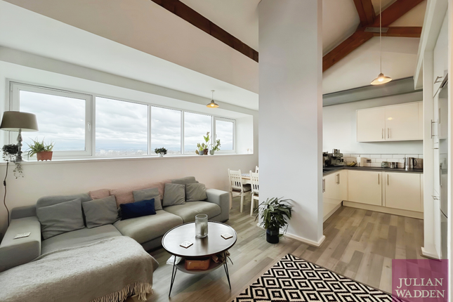 Houldsworth Mill, Waterhouse Way... 2 bed flat for sale