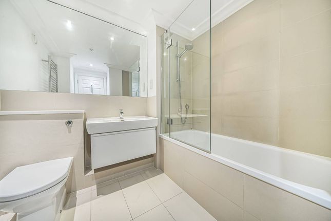 3 bed flat