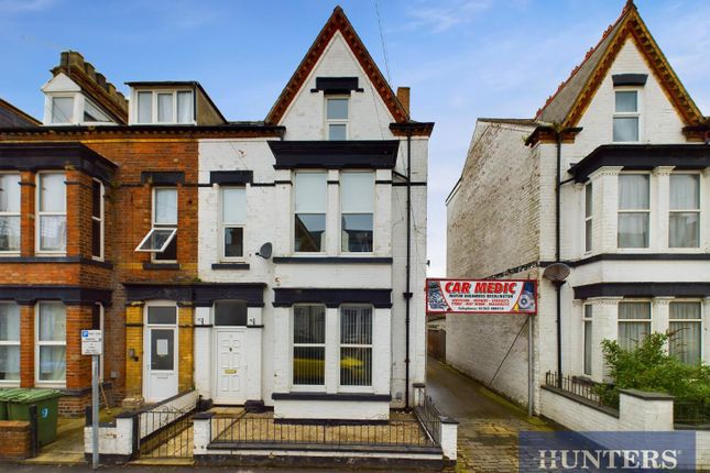 Marshall Avenue, Bridlington 6 bed end of terrace house for sale