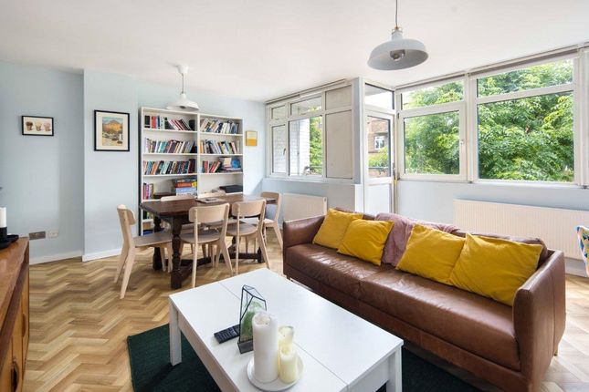 Old Market Square, London, E2 3 bed flat for sale