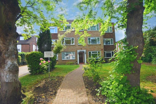 Hendon Lodge, NW4 2 bed flat for sale