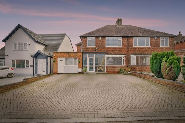 5 bedroom semi-detached house for sale