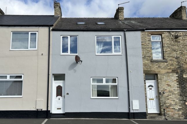 4 bedroom terraced house for sale