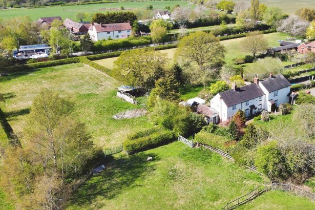 4 bed cottage