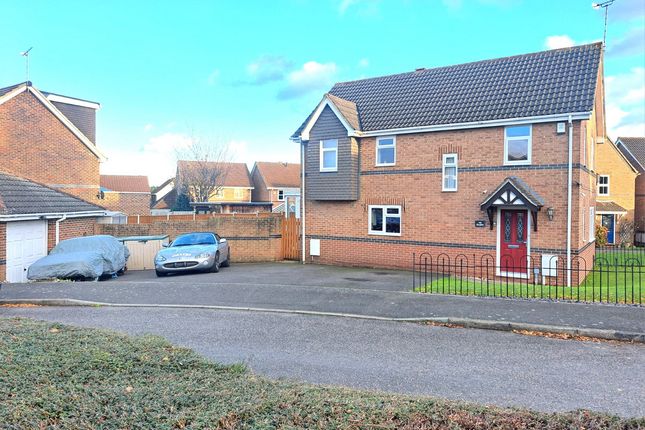 4 bed detached house