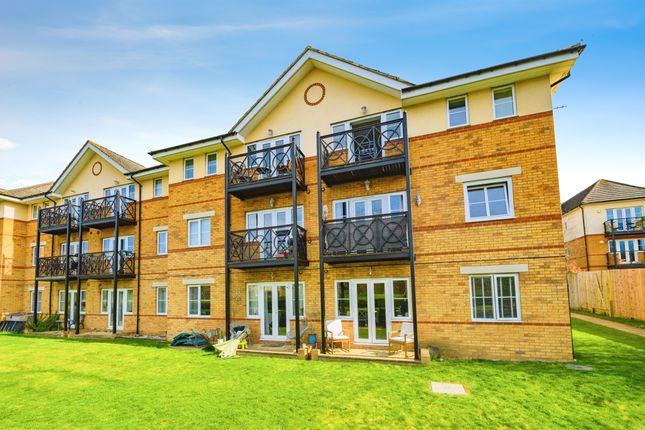 2 bed flat