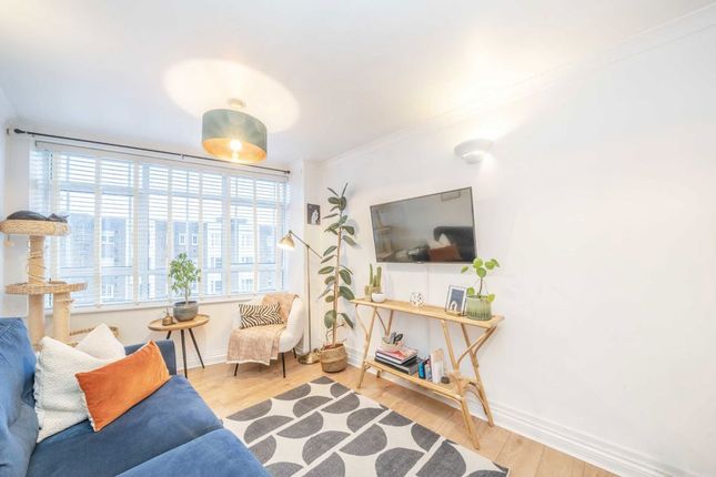 Streatham Hill, London SW2 2 bed flat for sale