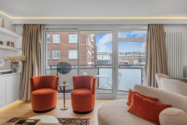 Clifton Place, Hyde Park, London 2 bed flat for sale