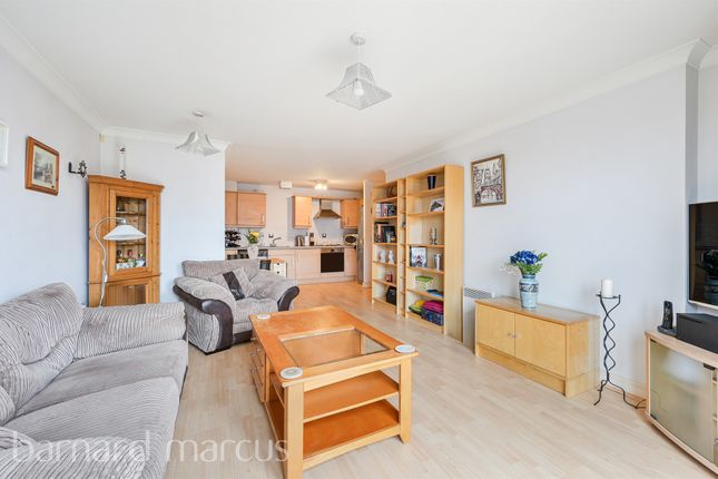 2 bed flat